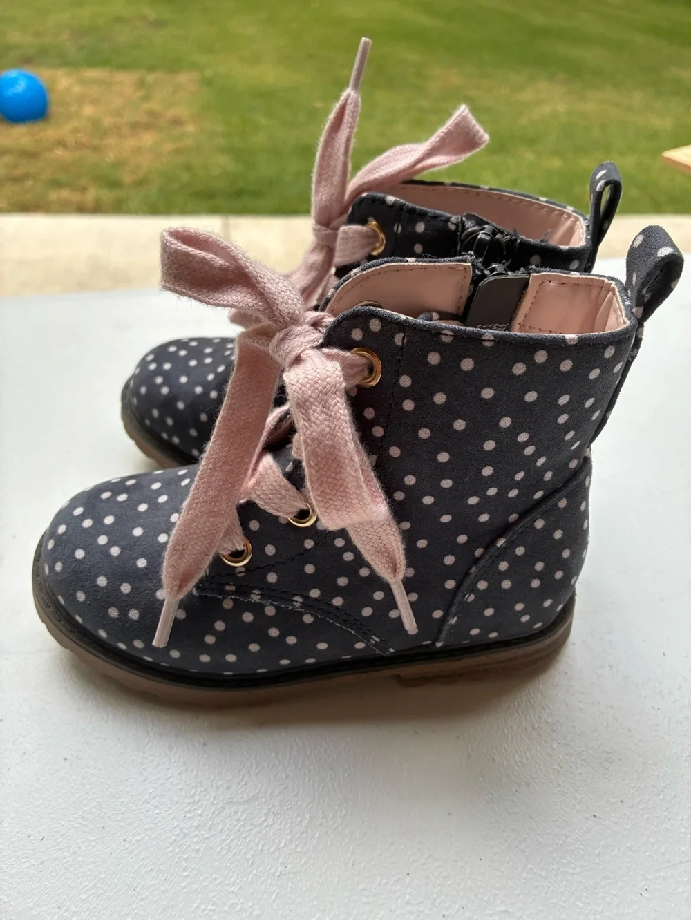 Cat & Jack Girls Polka Dot Ankle Boots Gray with Pink Laces Size 8